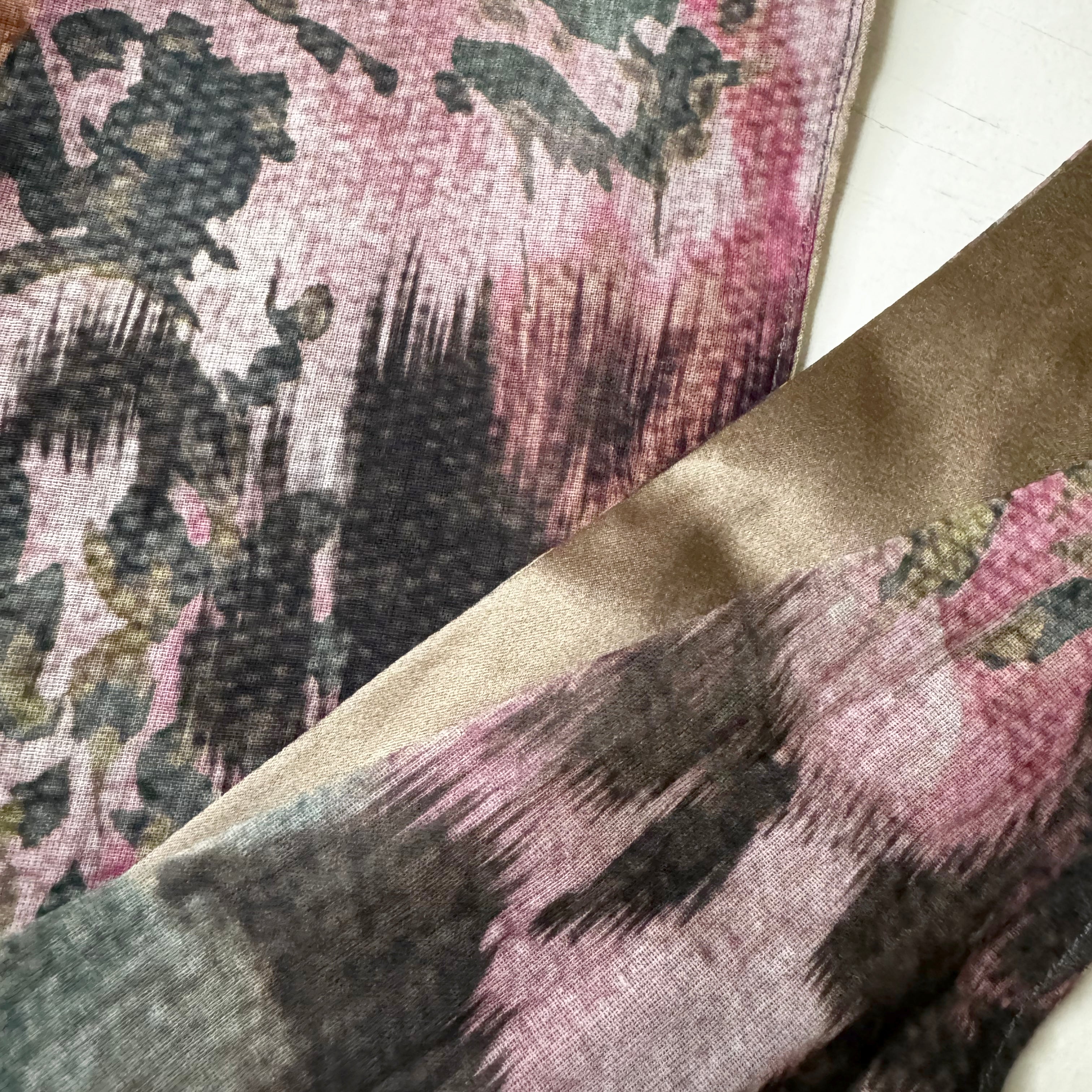 Reversible headscarf: Pink Green light weight cotton fabric, Gold silk lining tie yourself scarf