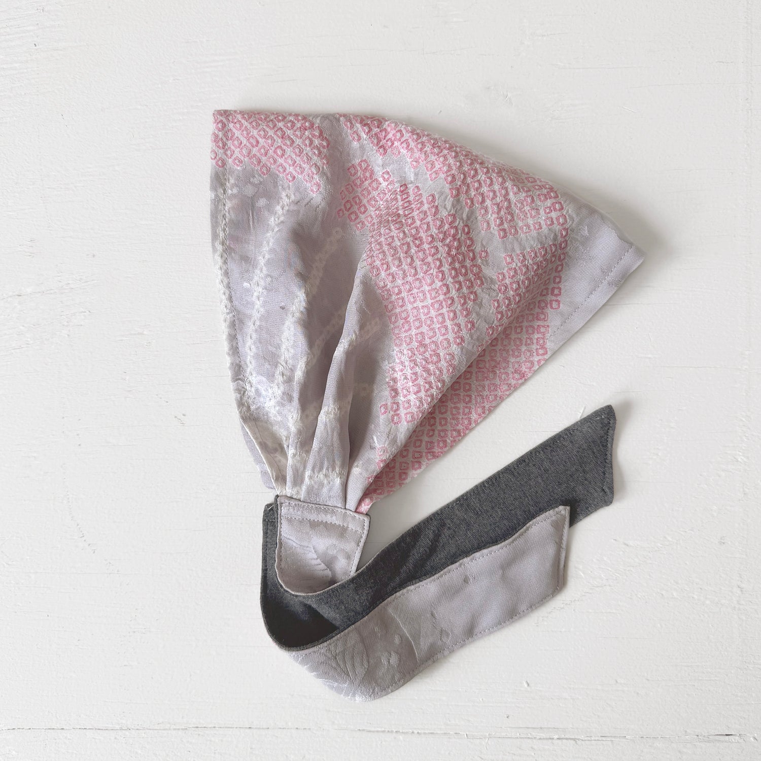 Head scarf Vintage kimono Japanese fabric Silver pink shibori