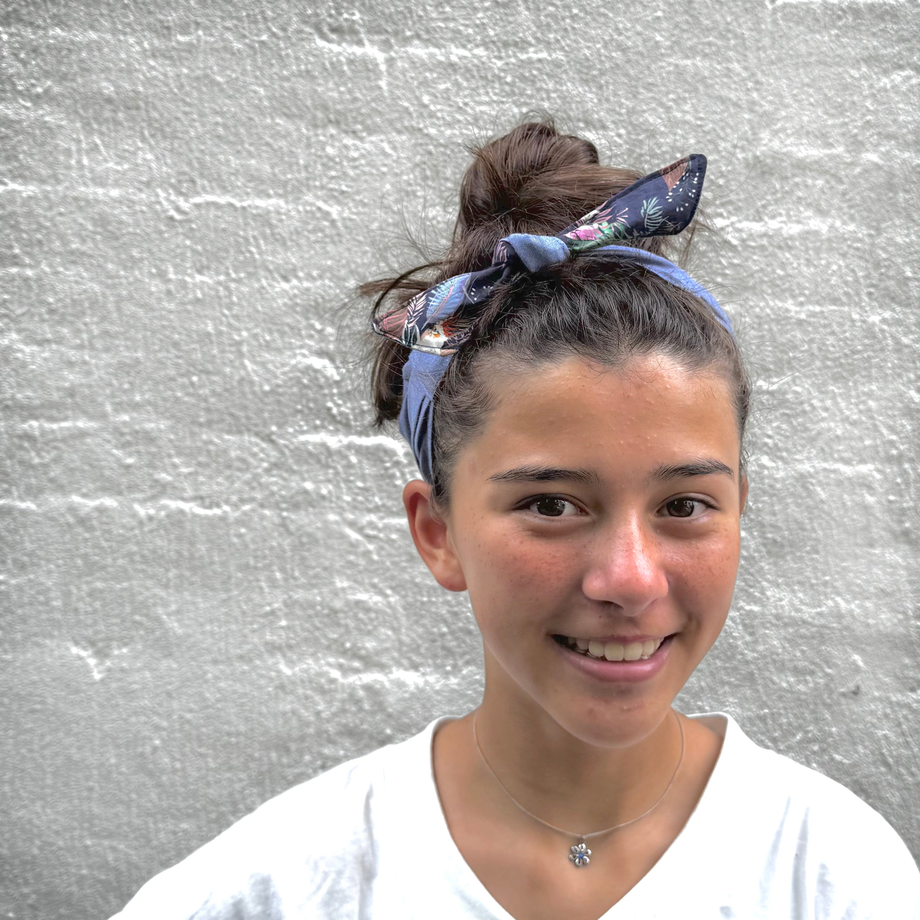 Head scarf Sold / Ribbon print