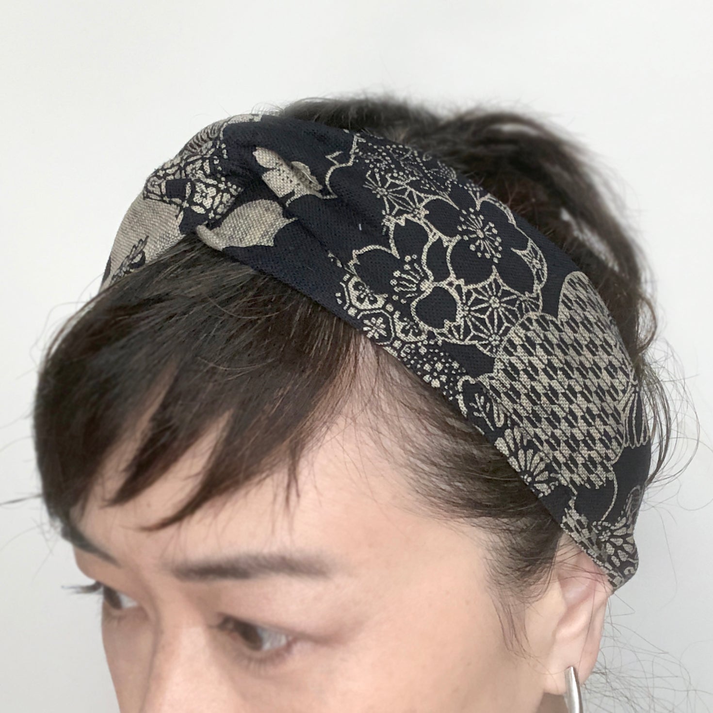 Headband Twist , Japanese Flower