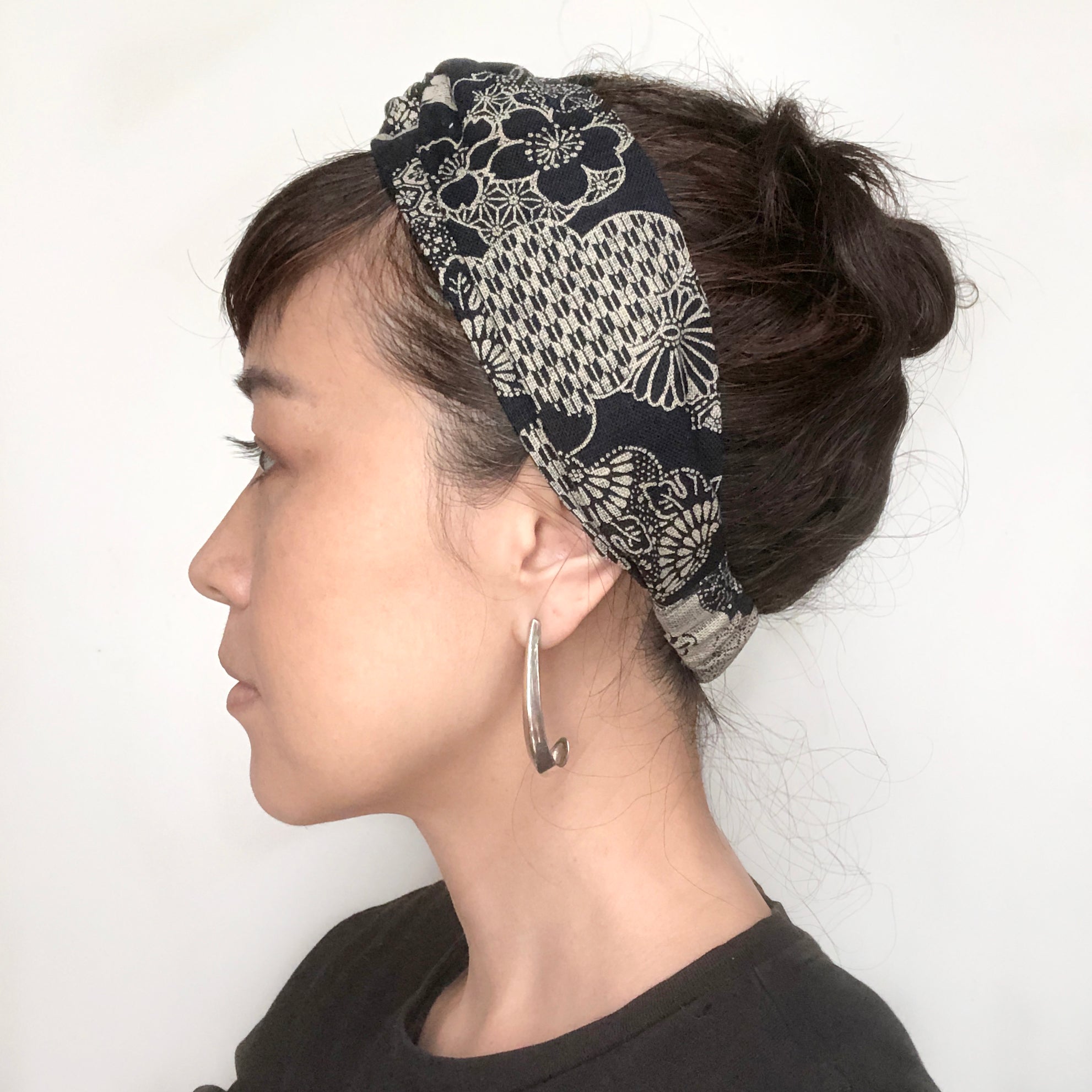 Headband Twist , Japanese Flower