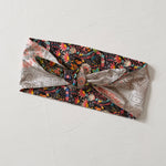 Reversible headscarf: Red or white