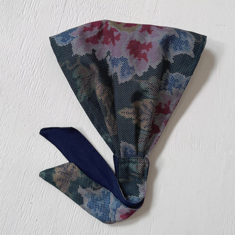 Head scarf Vintage kimono Japanese fabric Red flower on Green