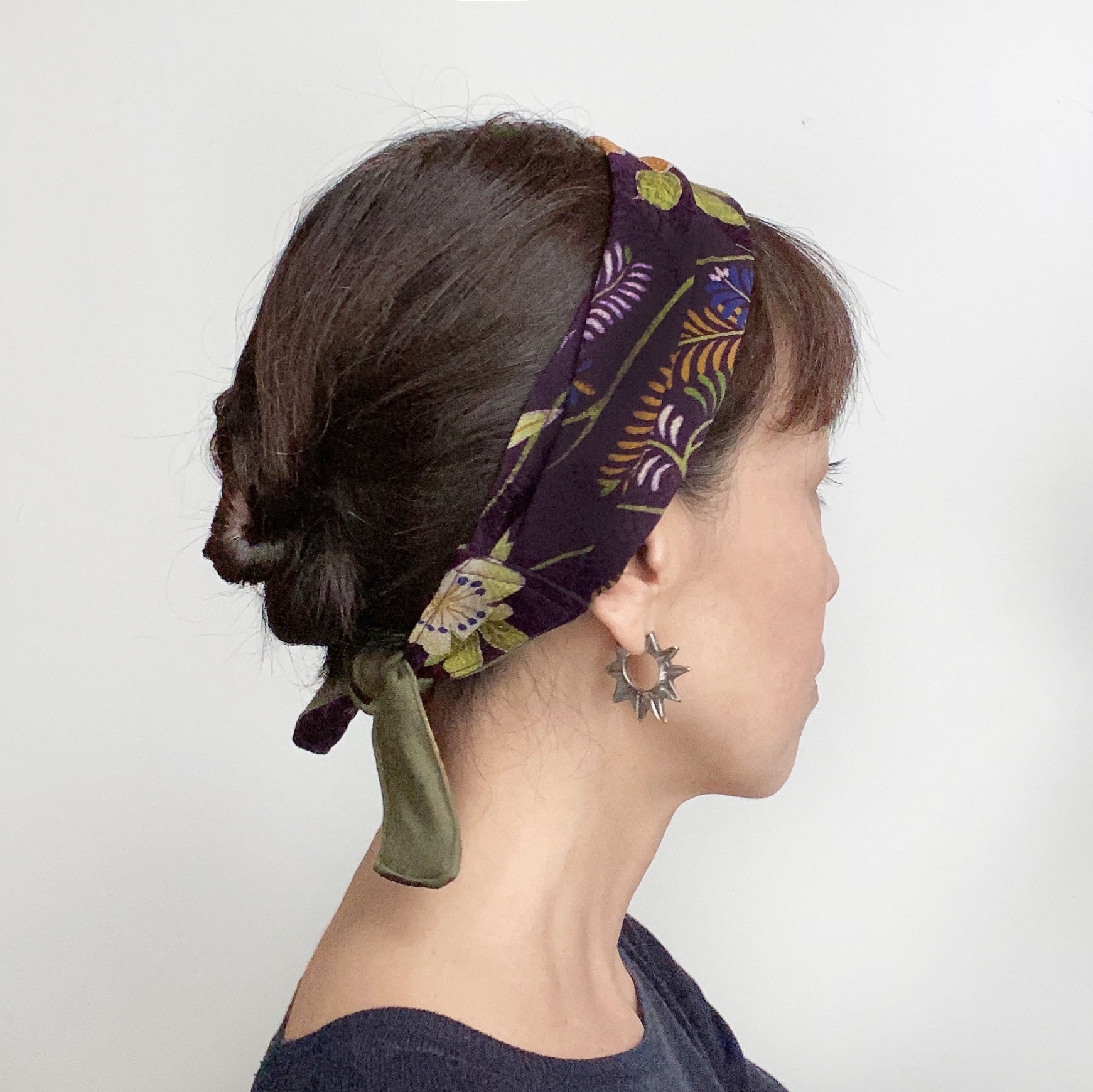 Head scarf Vintage kimono Japanese fabric Purple