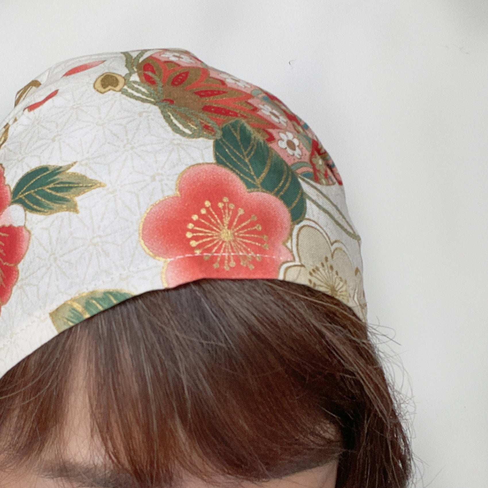 Head covering scarf, Japanese White Flower